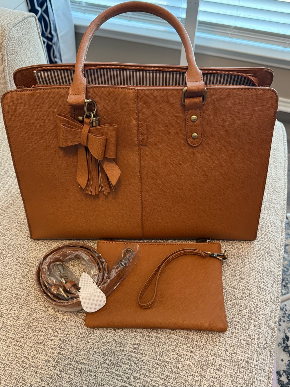 Structured Tote Bag with Bow Tassel - Cognac